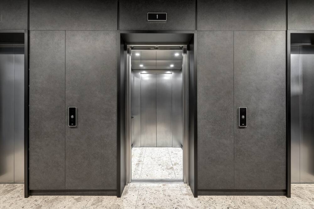 img_NEW HANZA biroji_7